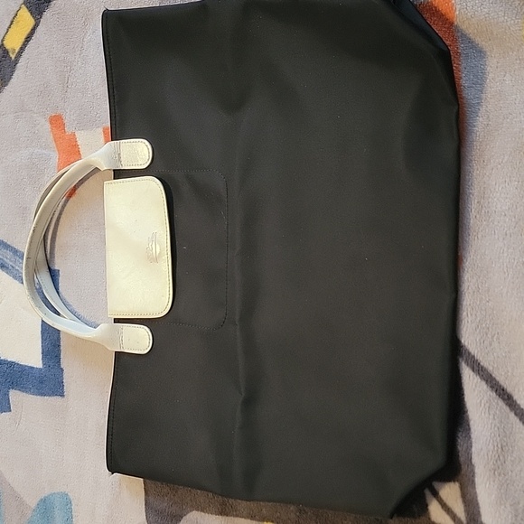 Longchamp Handbags - Longchamp Le Pliage Tote Bag